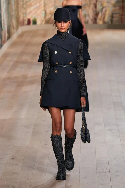 Look 41